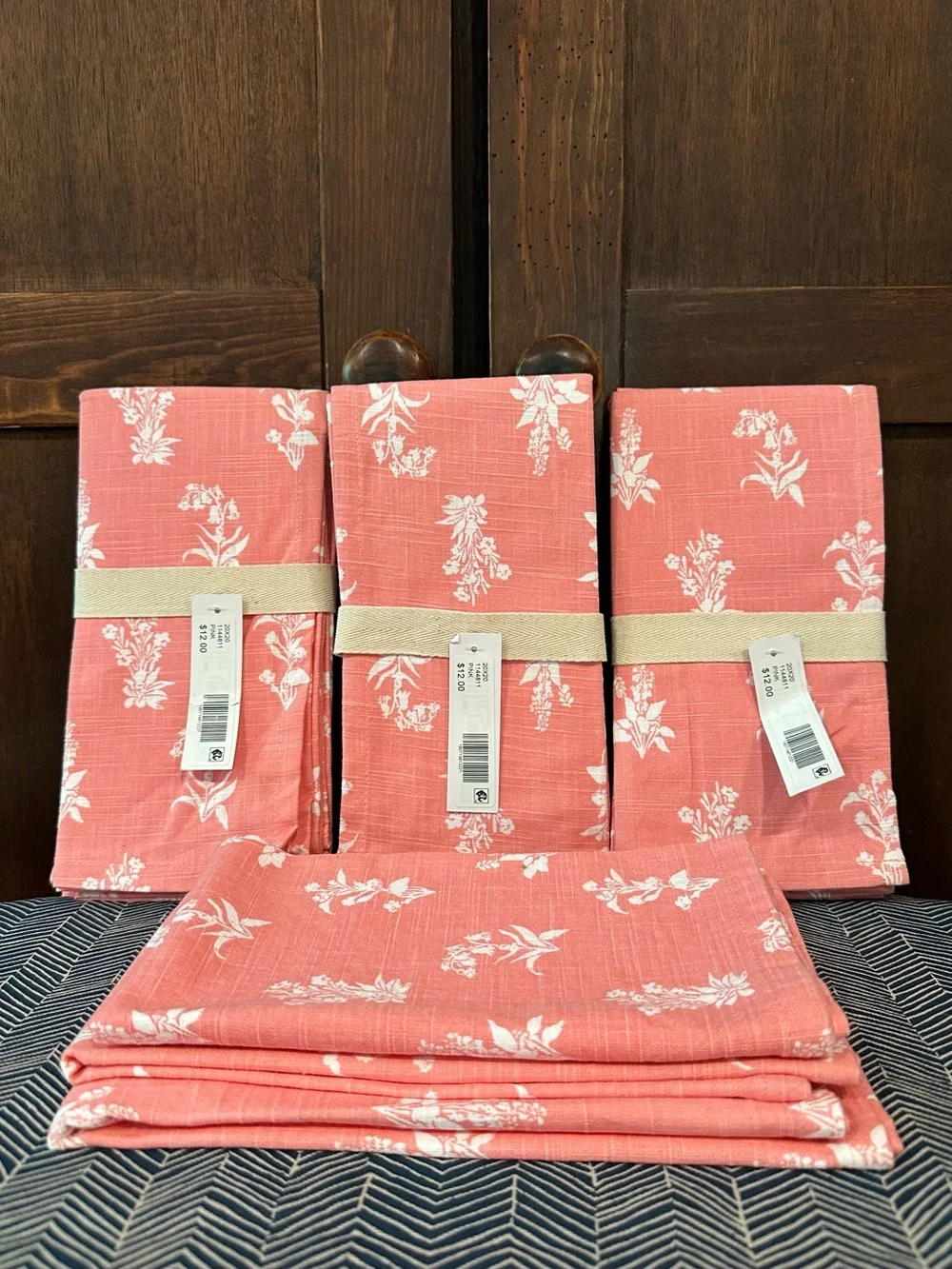 8 Brand New cloth napkins • pink and white floral • 100% cotton